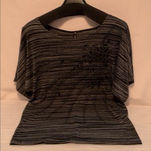 NWOT Bleeker & McDougal Embossed beaded print